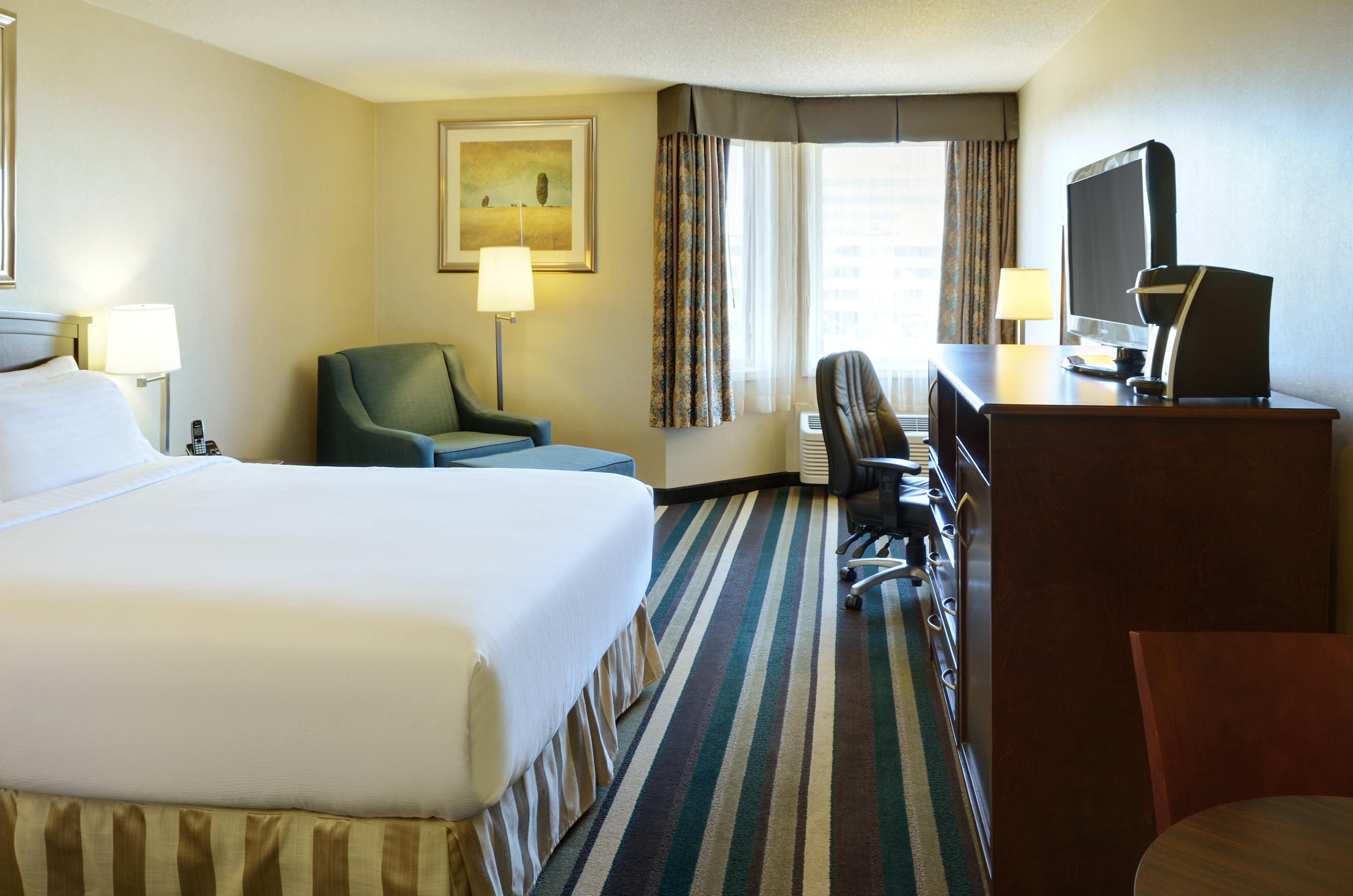 Holiday Inn Conference Centre Edmonton South By Ihg Dış mekan fotoğraf