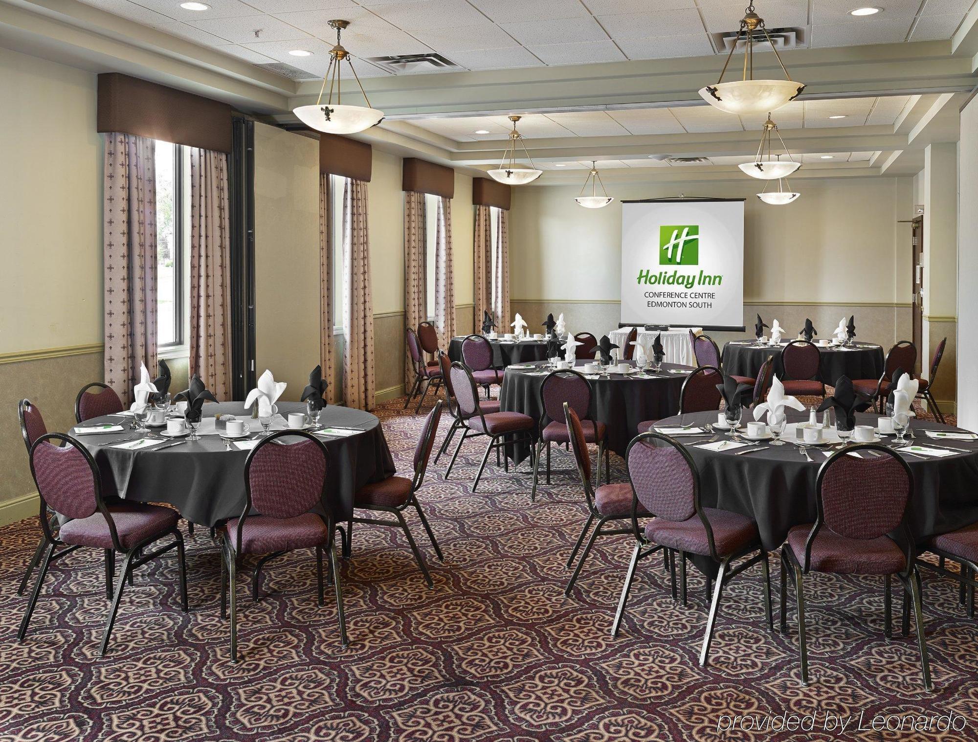 Holiday Inn Conference Centre Edmonton South By Ihg Dış mekan fotoğraf