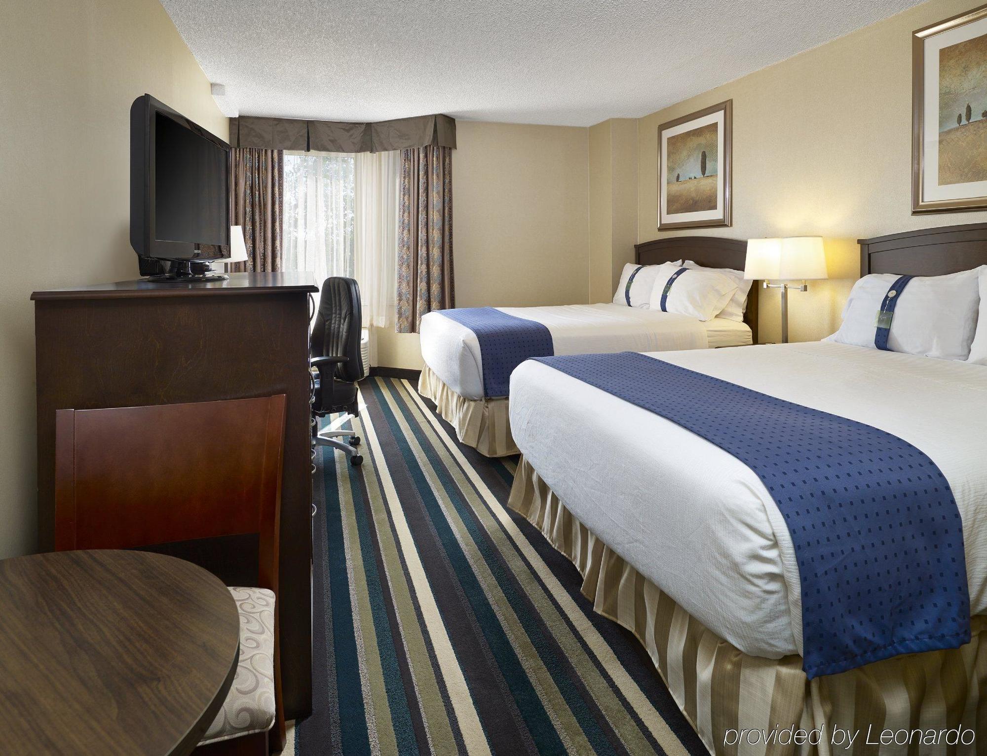 Holiday Inn Conference Centre Edmonton South By Ihg Dış mekan fotoğraf