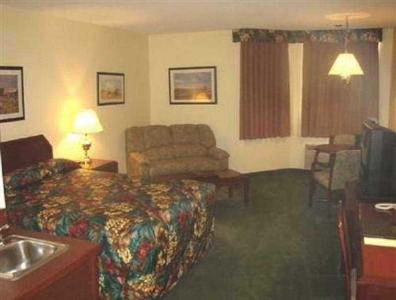 Holiday Inn Conference Centre Edmonton South By Ihg Oda fotoğraf